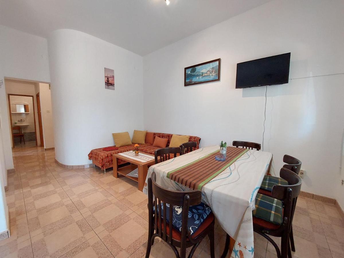 Apartment Ankica Punat Ngoại thất bức ảnh