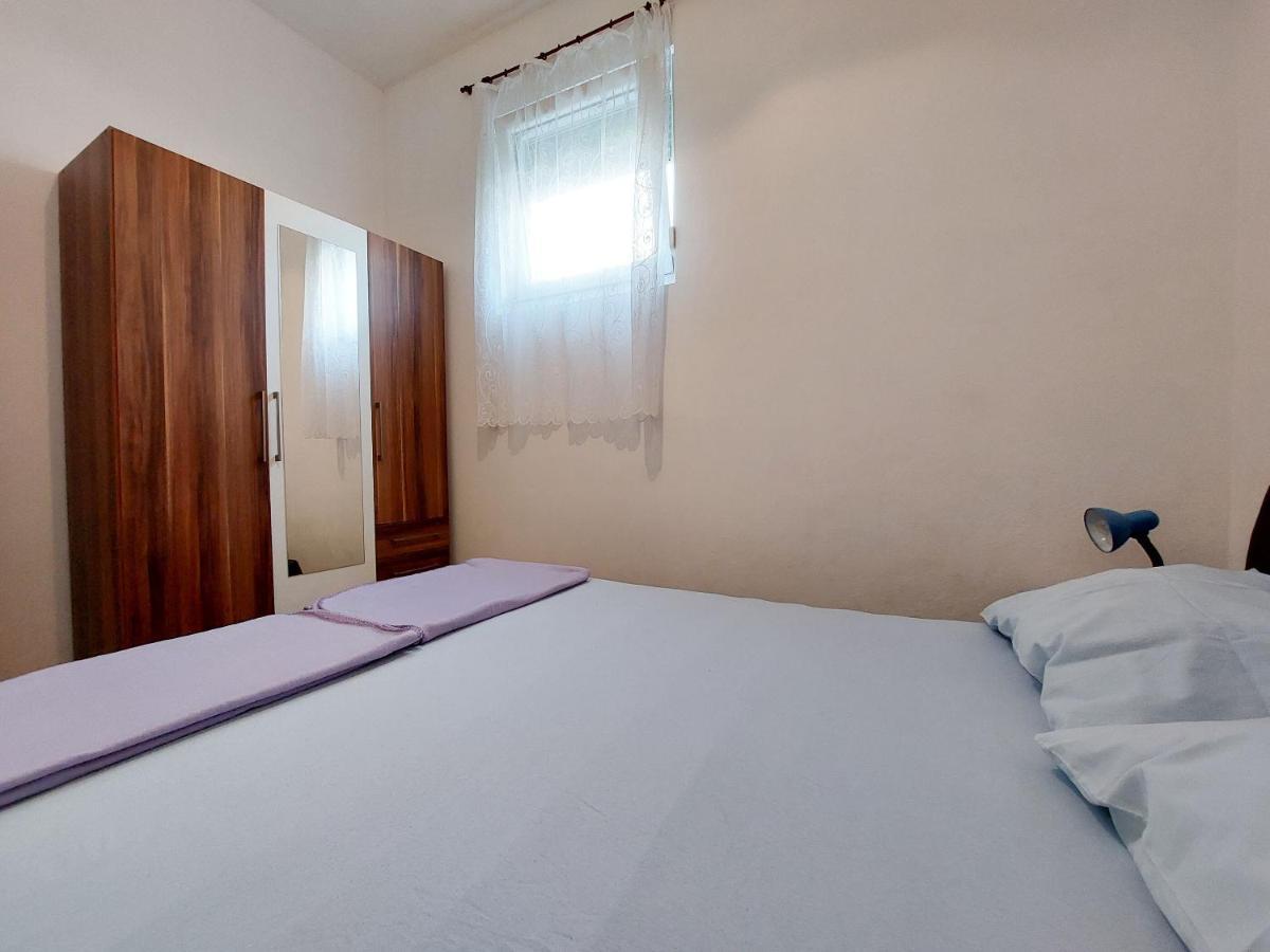 Apartment Ankica Punat Ngoại thất bức ảnh