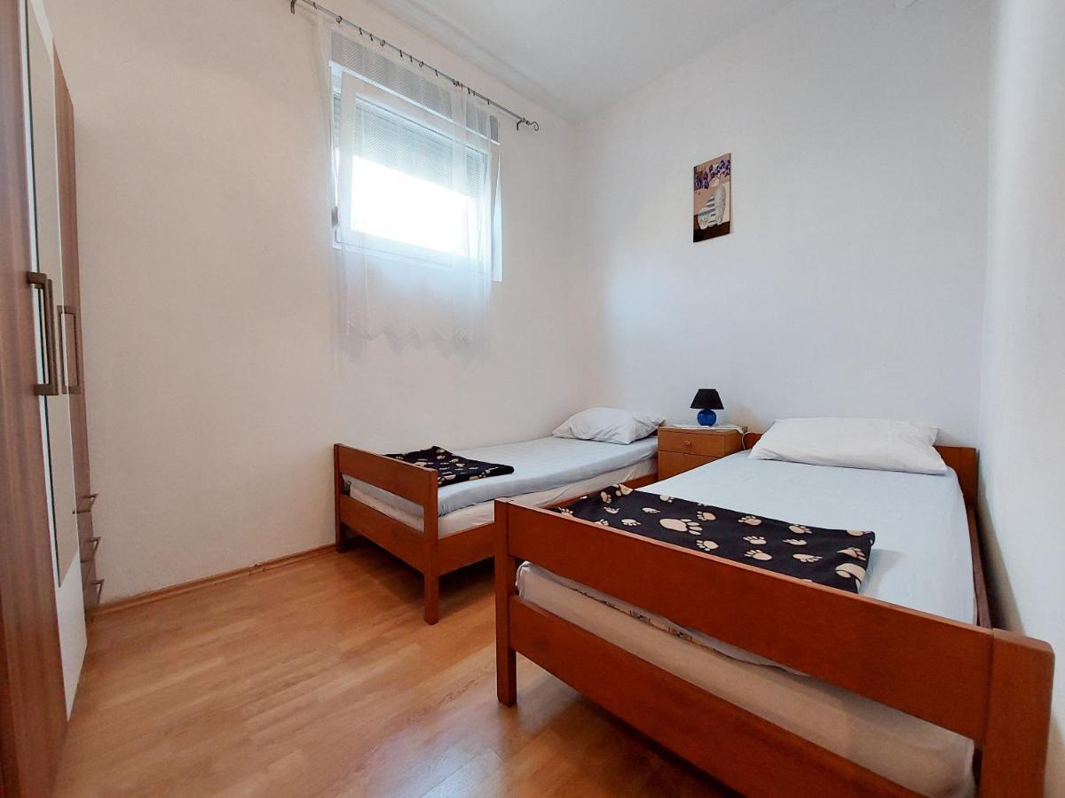 Apartment Ankica Punat Ngoại thất bức ảnh