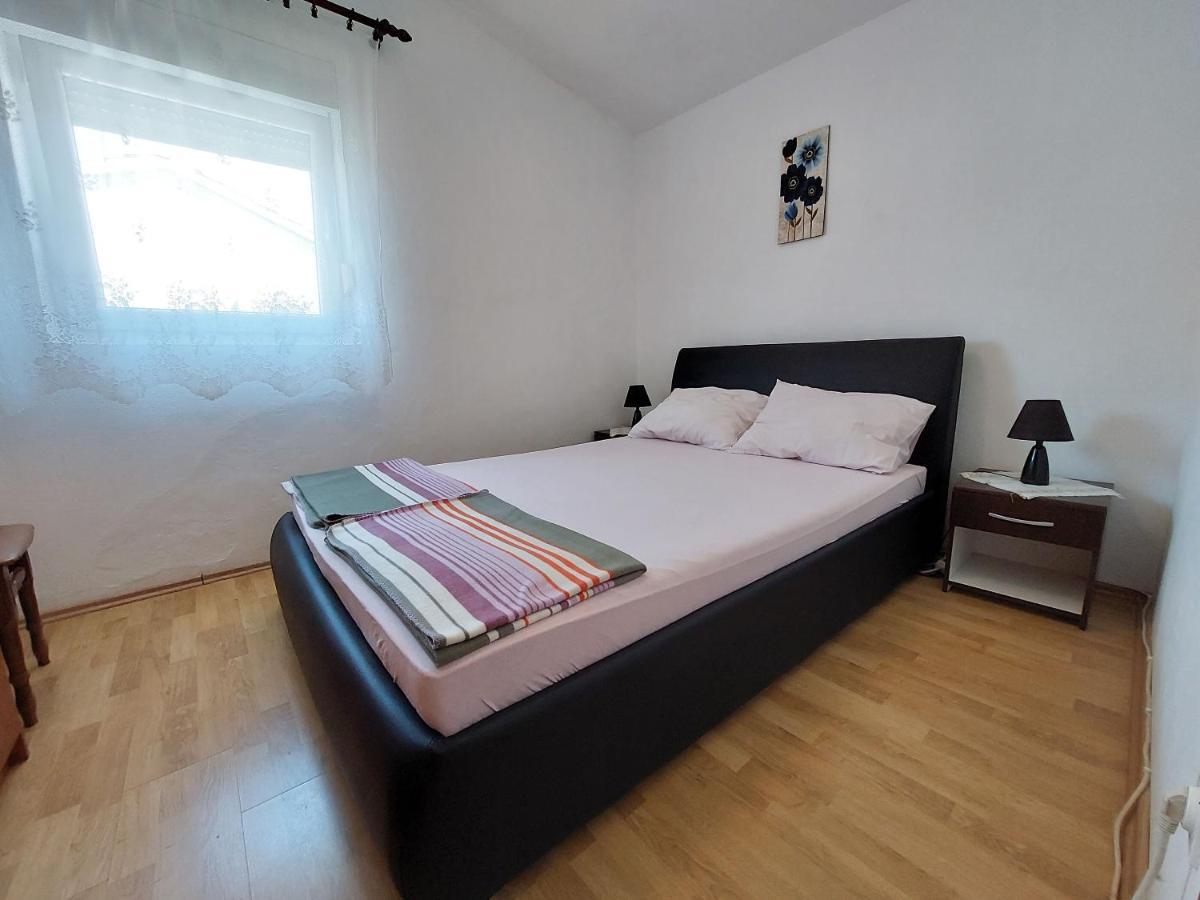 Apartment Ankica Punat Ngoại thất bức ảnh